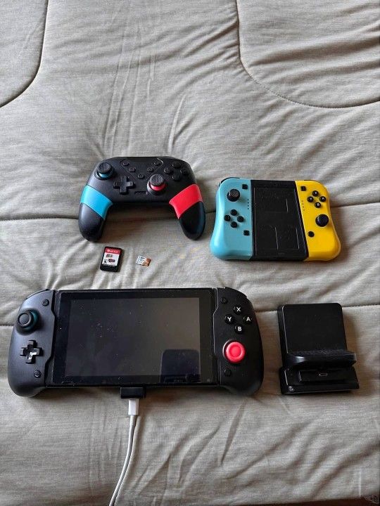 nintendo switch sd 500gbs and extras for trade