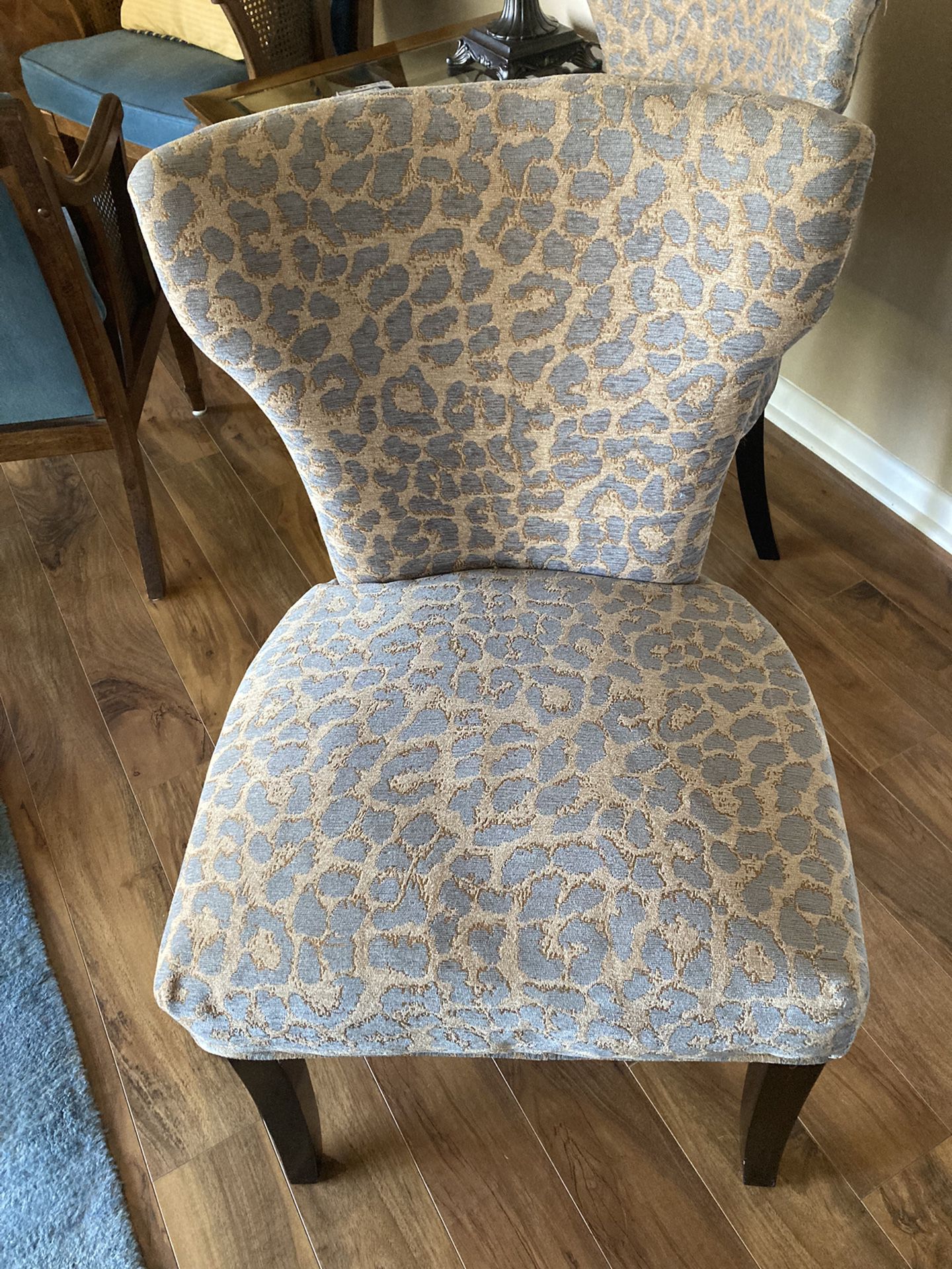   2   Accent Chairs  Very Pretty  !  MOVING MUST  SELL  ASAP!