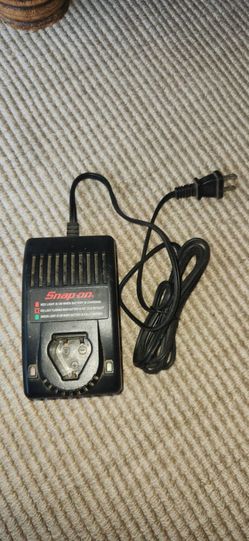 Snap-on battery charger