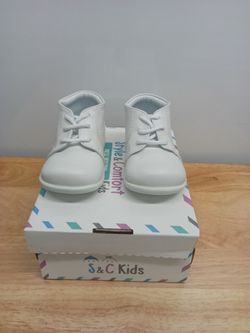 S&C Kids White Baby Dress Shoes