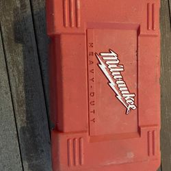 Milwaukee Case