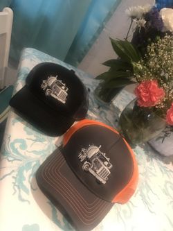 Trucker snaps back caps