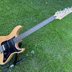 Yamaha Pacifica Strat