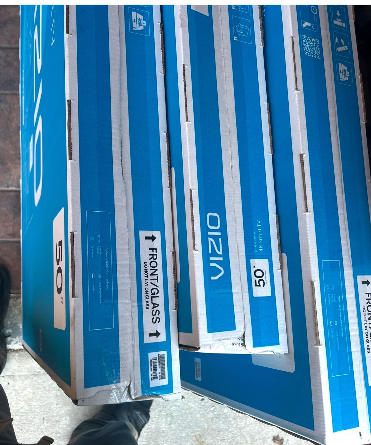 VIZIO 50"