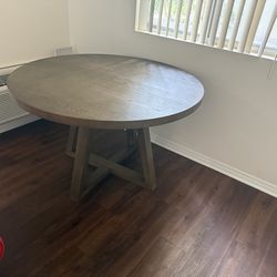 48” round table and chair