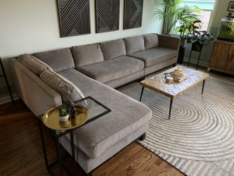 Designer Sectional Couch w/ Chaise (great condition)