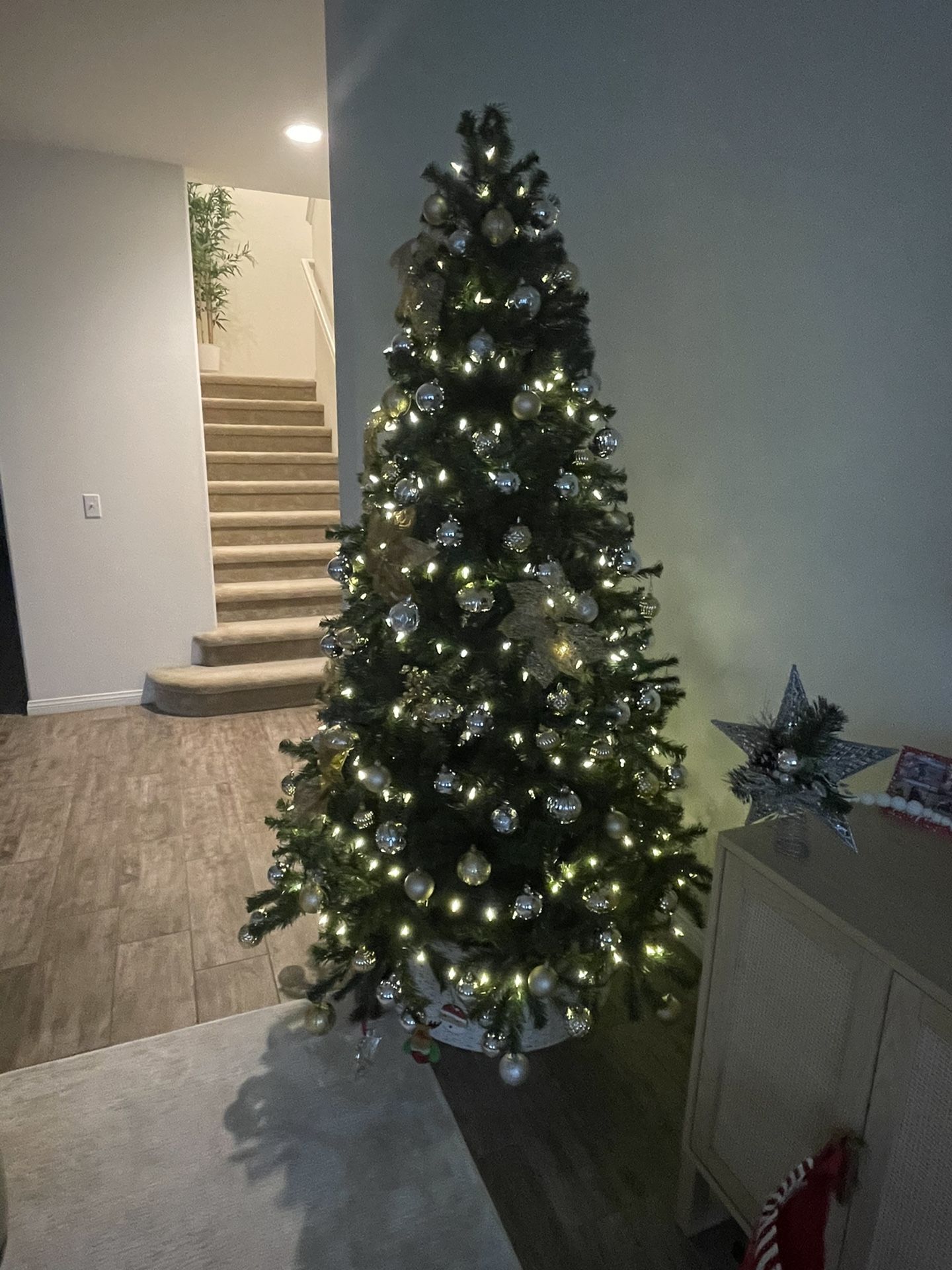 7ft Christmas Tree With Decors
