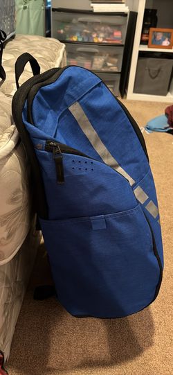 Royal blue Nike elite basketball bag