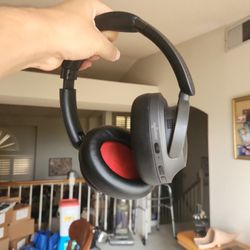 1MORE SonoFlow Active Noise Cancelling Headphones, Bluetooth Red And Black