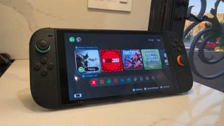 Switch 2 256 w/ Batman game