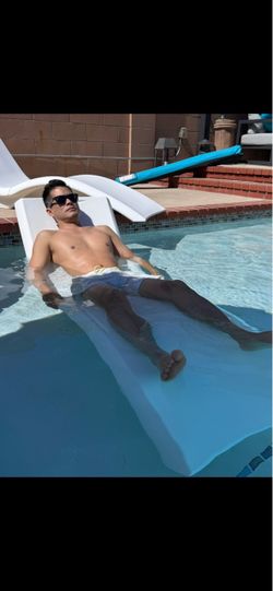 Member Mark pool loungers