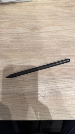 reMarkable 2 Marker Plus (with built in eraser) like new