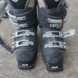 Salomon Sensifit Ski Boots