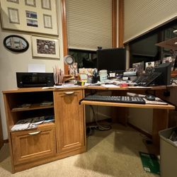 Busch Corner Office Desk & Files