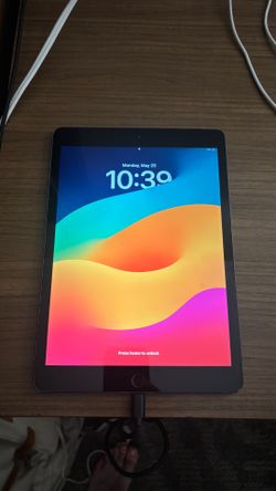 iPad 7 - Unlocked - WiFi & Carrier