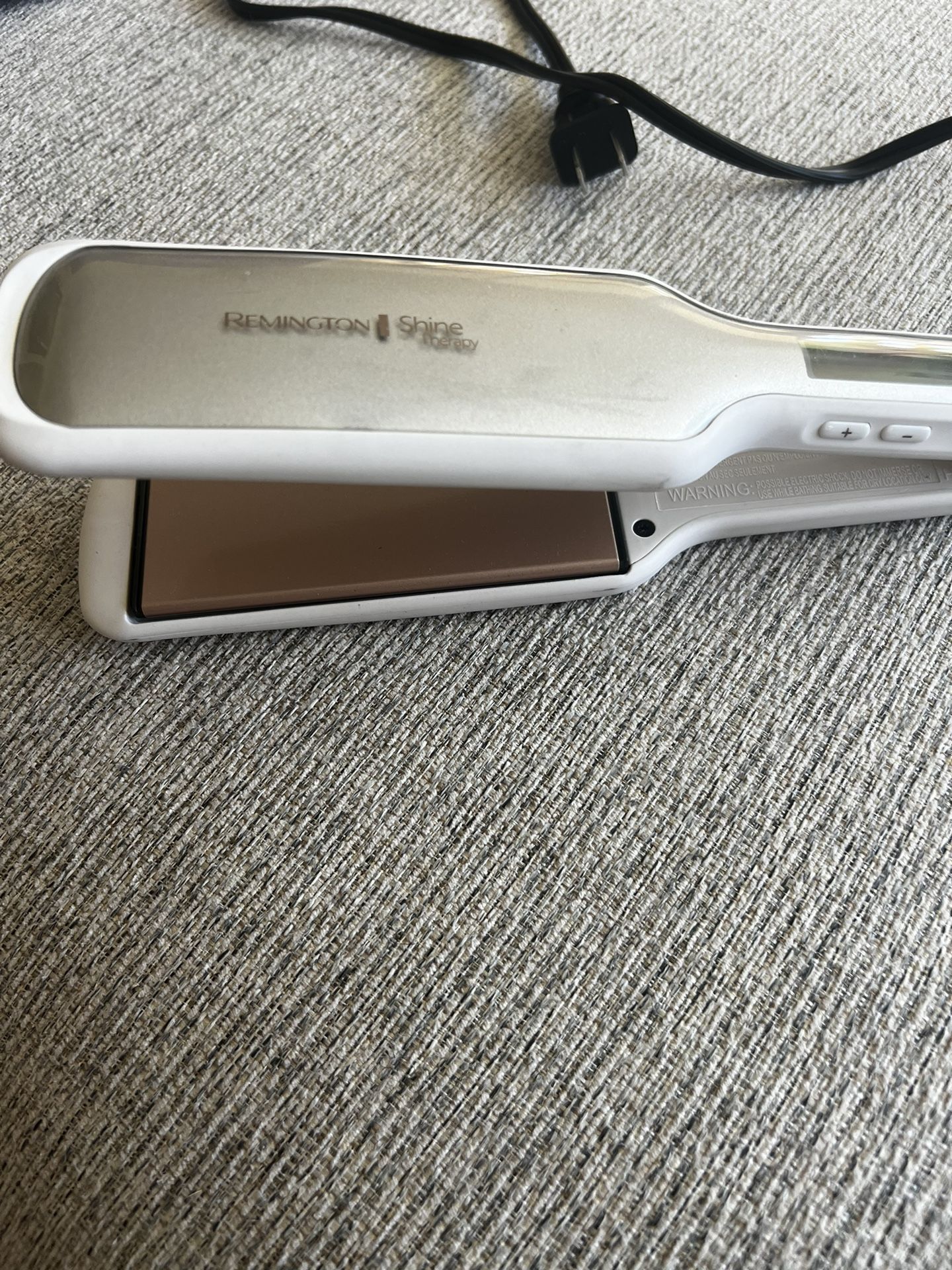 Hair Straightener / Flat Iron