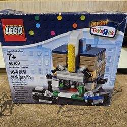 Lego Toys R Us Exculsive