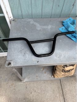Fixie and goon bars