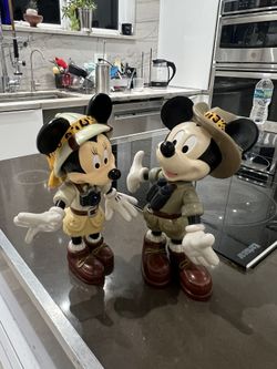 Mini and Mickey collectible figures