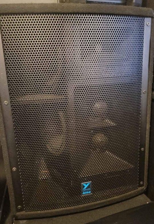 Yorkville Elite 704 Passive