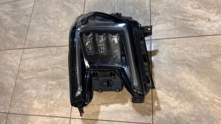 Yukon Denali 2023 driver side headlight OEM