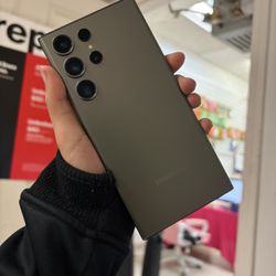 SAMSUNG S23 ULTRA 256GB UNLOCKED✅