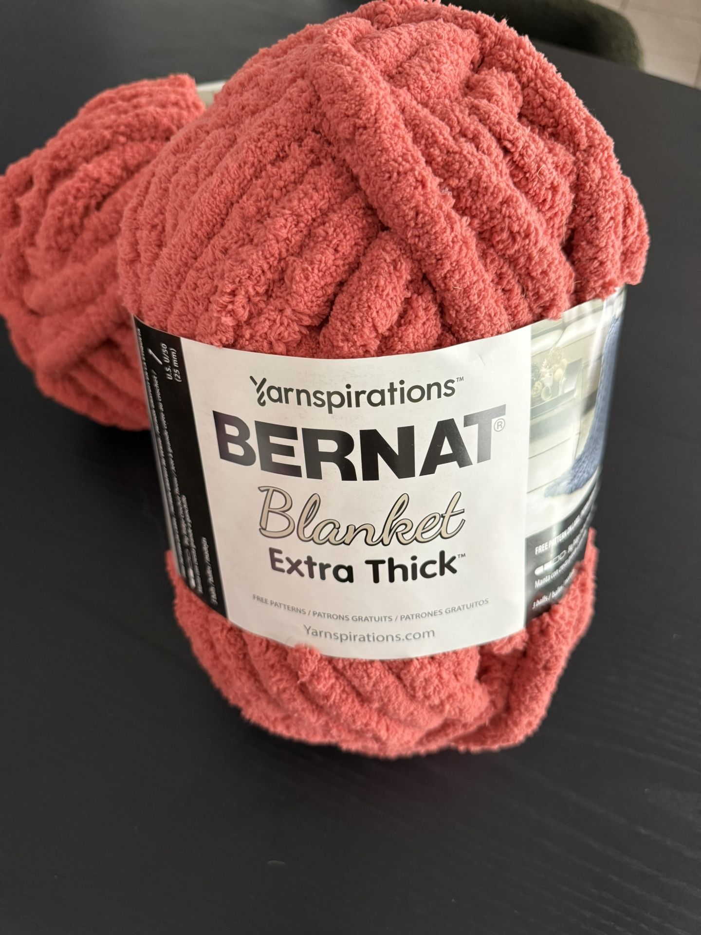 Extra Thick Yarn Blanket Making
