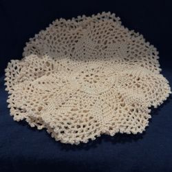 Crochet Doily/ Mantelito Set Of 3