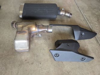 2025 ZX6R Stock muffler system