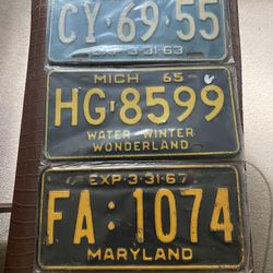 Vintage Sets License Plates 