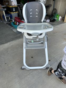 High chair 