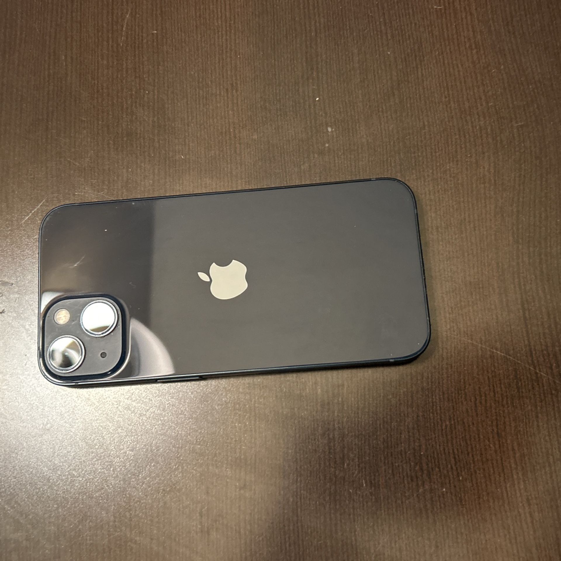 iPhone 13 128GB.