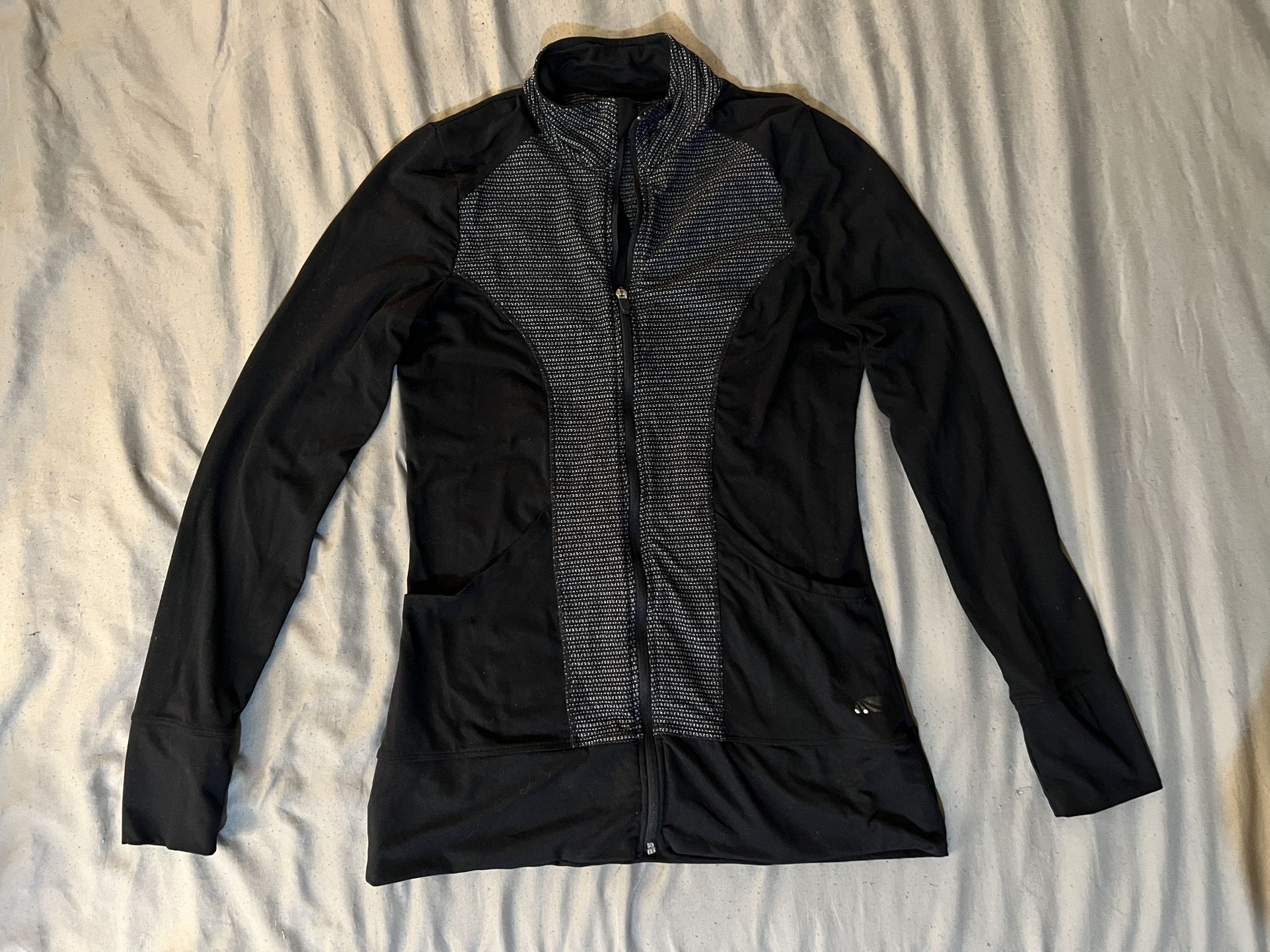 Women’s Zip Up Sweater