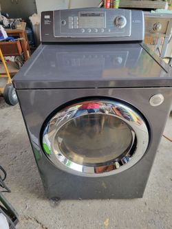Lg gas dryer heats good small de t at botton lefh