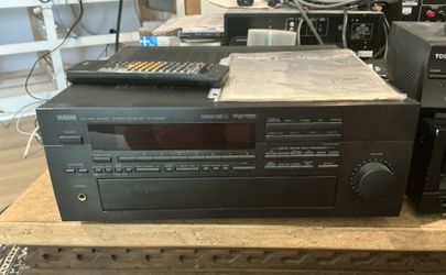Yamaha Receiver RX -V2090 With Remote And Manual