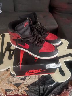 Jordan 1 bred Reimagined size 9.5
