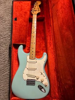 Stratocaster 1975 Fender Hardtail All Original/ Sonic Blue Refin
