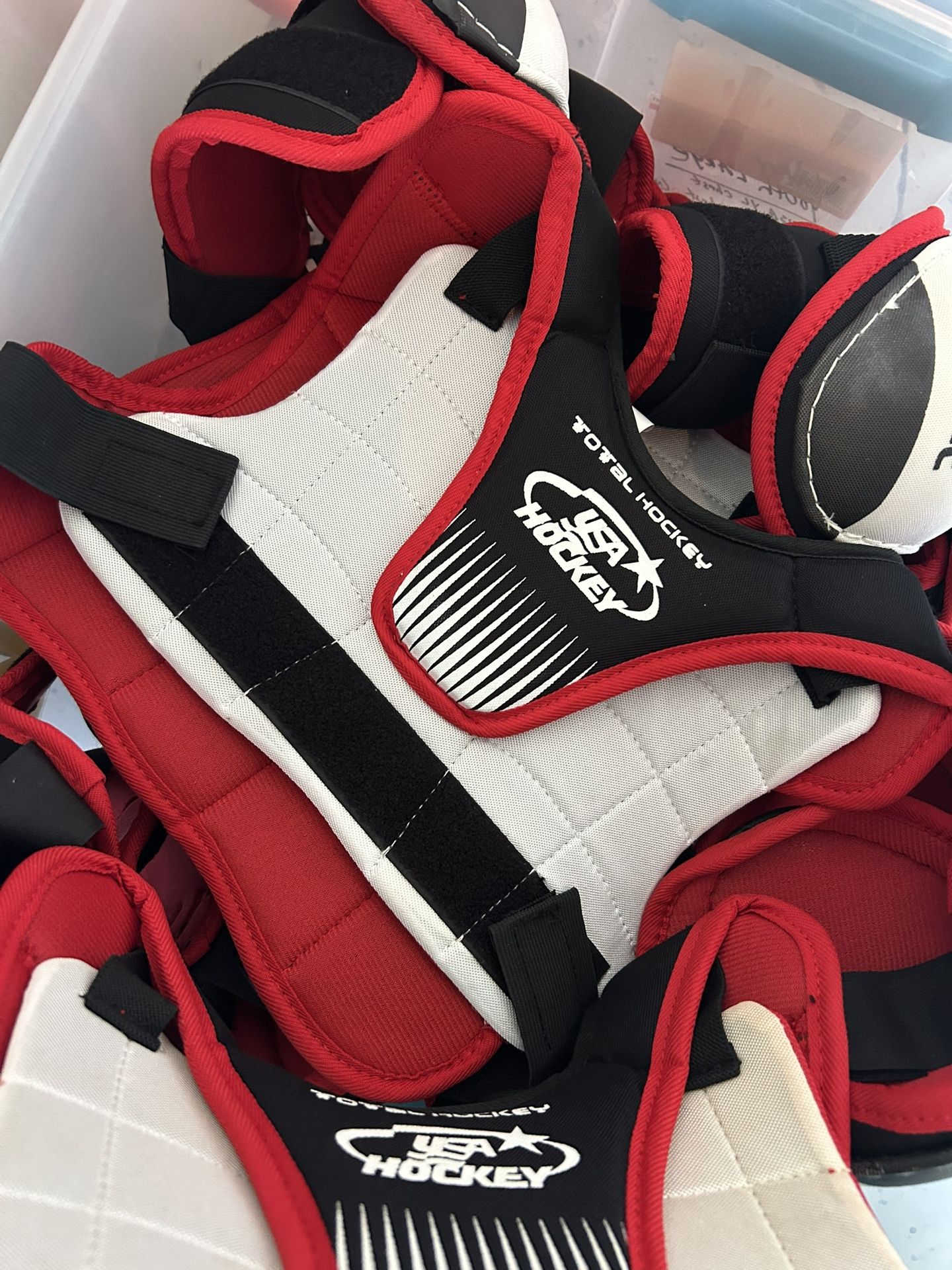 Youth Small Adjustable Hockey Chest Protector