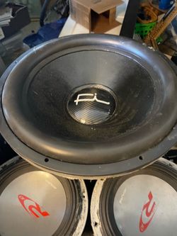 18” FI MT Series 4500 RMS MAX 8500 this thing is a monster. It’s less than two months old. Red description.