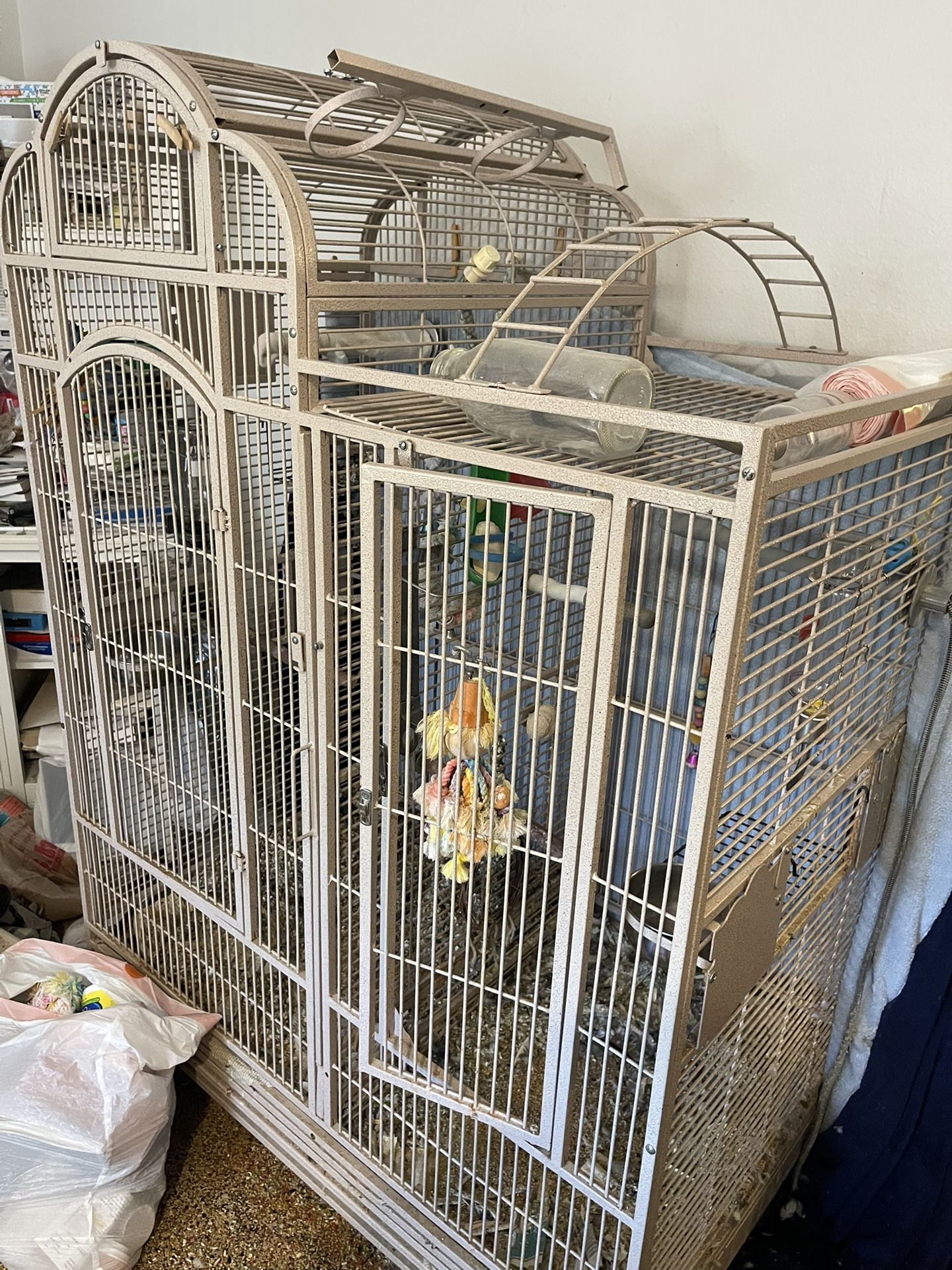 View of Bird Cage for Sale in Peoria, AZ - OfferUp