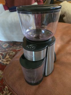 Coffee burr grinder