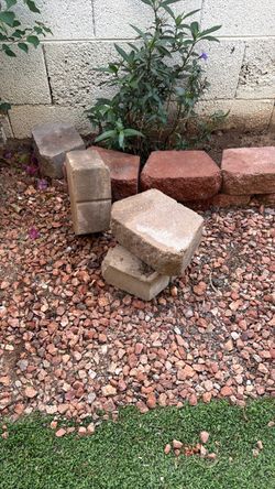 Concrete Garden Pavers / Landscape Blocks