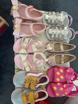 Toddler Size 4 Shoes/sandles