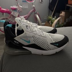Nike Air Max 270 dusty cactus used size 12