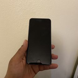 iPhone 8 Plus 