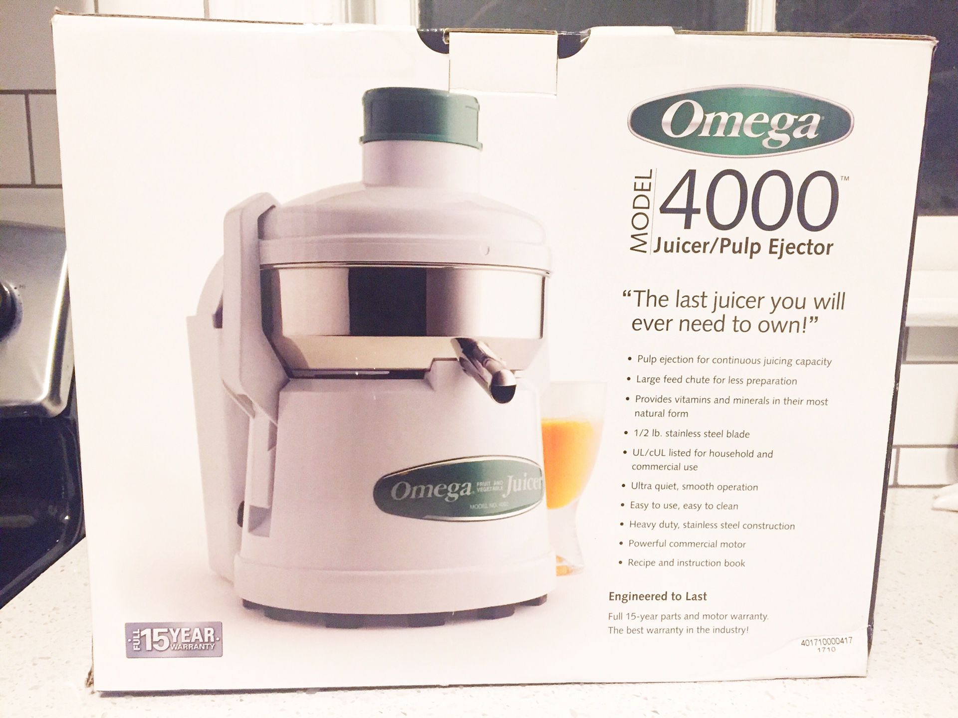 Omega 4000 Juicer/Pulp Ejector New in Box