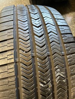 245/40R19