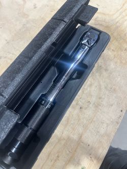 1/4” Drive Torque Wrench – Inch Pound / Nm – Click Type – With Case