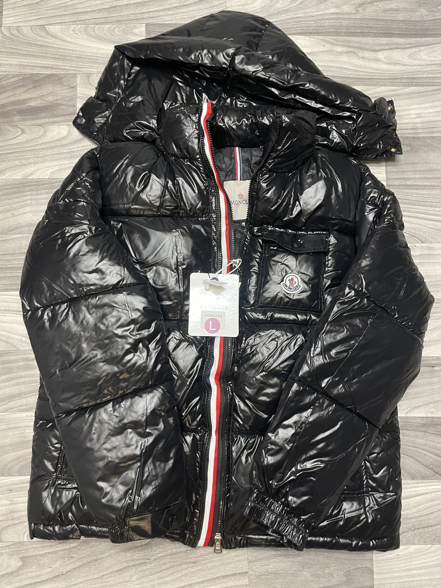 Moncler Montbéliard Black Down Jacket – Men’s Size L, New