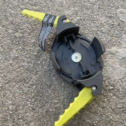 RYOBI 2-in-1 Pivoting Fixed Line and Bladed Head